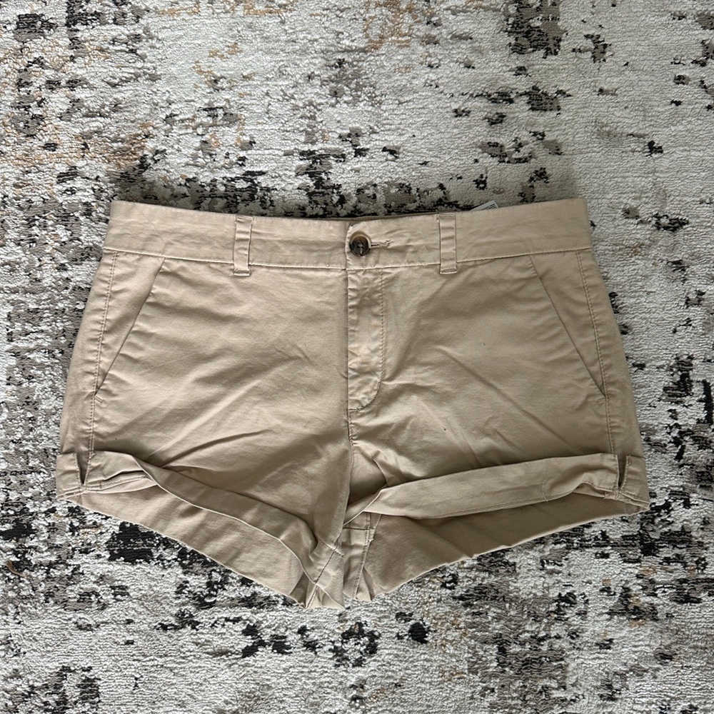 Classic khaki Women's Shorts